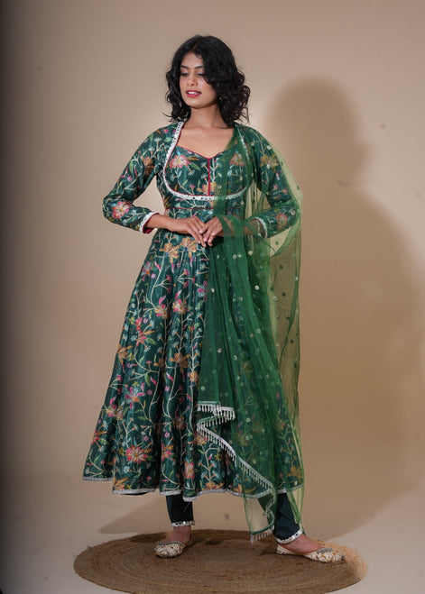 Green Floral Embroidered Silk Anarkali - Liza’s FashionLiza’s FashionAnarkaliXXSGreen Floral Embroidered Silk Anarkali